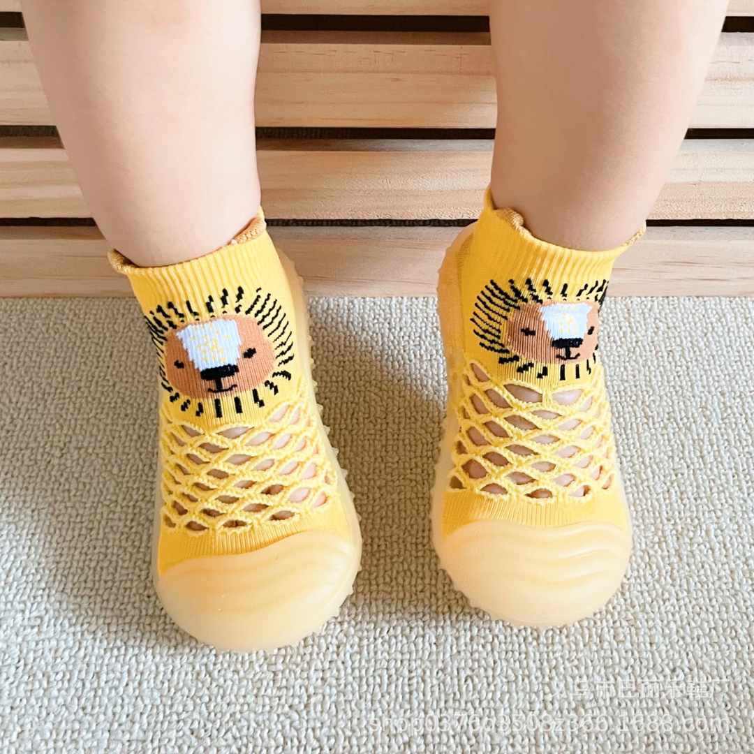 Animal Design Barefoot Socks for Babies