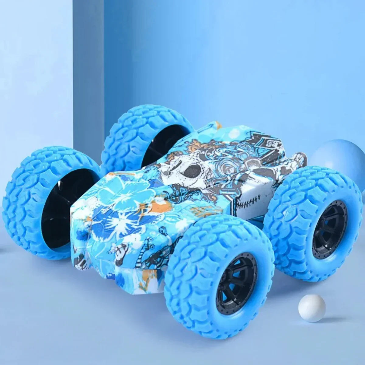 Dual-Side Stunt Car