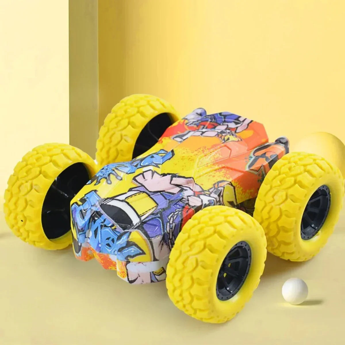 Dual-Side Stunt Car