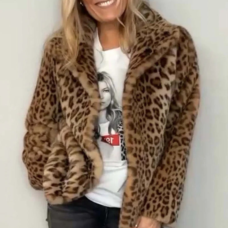 Women’s Fluffy Short Coat with Leopard Print